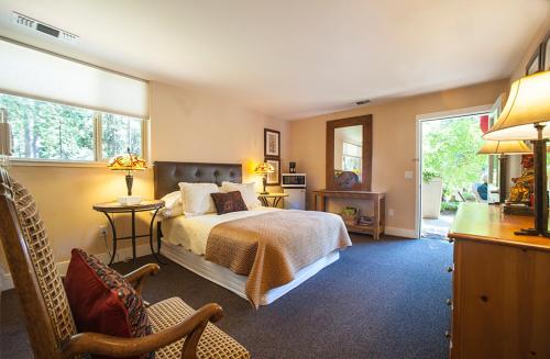 1 queen bed