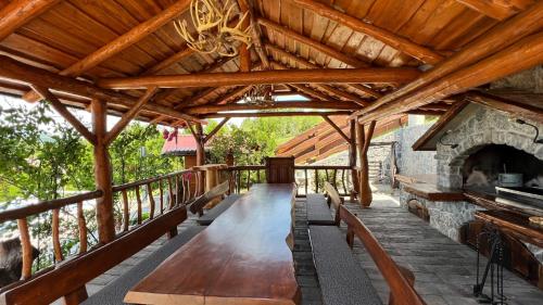 設施, Rustic villa Roza with outdoor pool in Kupjak in 庫比紮克