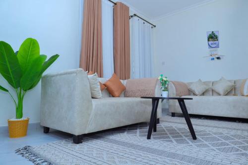 Luxe living suites in 魯阿卡