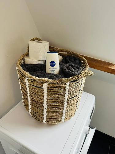 Baño, Bright apartment incl workplace near the city center in Nijmegen Suburbs
