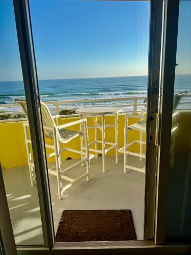 Ocean Walk Resort - Breathtaking Ocean Front View in Daytona Beach, USA