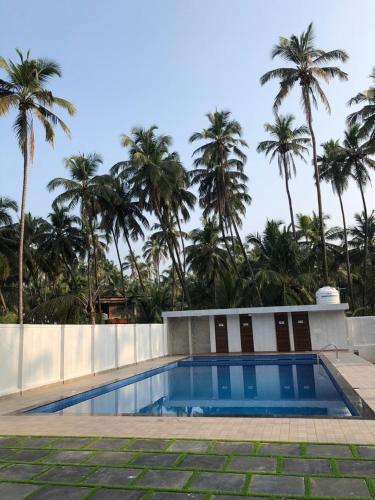 Peldbaseins, Sea Island Resort in Kasaragod