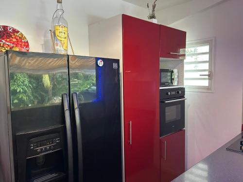 Appartement La Marguerite - Vue mer avec terrasse privée - calme tropical à Deshaies (Appartement La Marguerite - Vue mer avec terrasse privee - calme tropical a Deshaies) in Deshaies