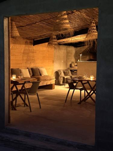 Pub/Lounge, Mimosa Lodge in Madremana