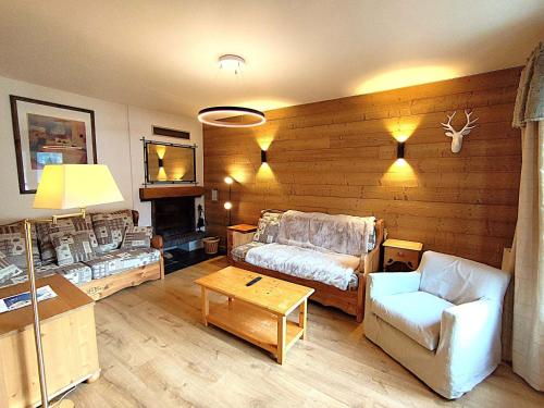 Appartement cosy 3 pièces, cheminée, garage, WIFI, Méribel - FR-1-411-185 (Appartement cosy 3 pieces, cheminee, garage, WIFI, Meribel - FR-1-411-185) in เมอรีแบล