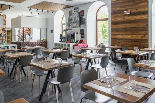 ห้องอาหาร, B&B โฮเทล ปาสโซ เทร โครชี คอร์ทินา (B&B Hotel Passo Tre Croci Cortina) in กอร์ตินา ดัมเปซโซ 