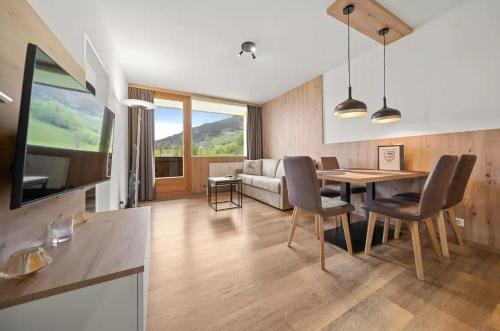 Kaprunview