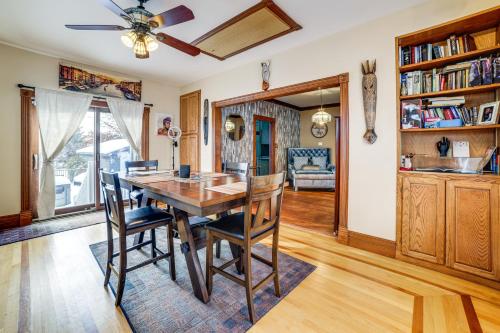 Private Hot Tub & Patio! Chicagoland Extended Stay in 伊利諾伊州蘭辛 (IL)
