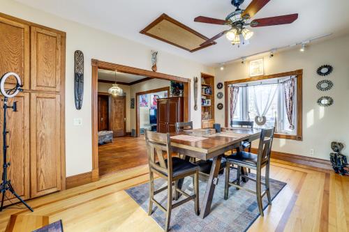 Private Hot Tub & Patio! Chicagoland Extended Stay in 伊利諾伊州蘭辛 (IL)