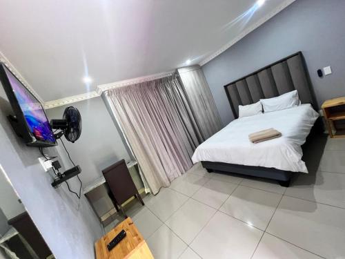MoyMoy Lifestyle Lodge in Balule Game Reserve