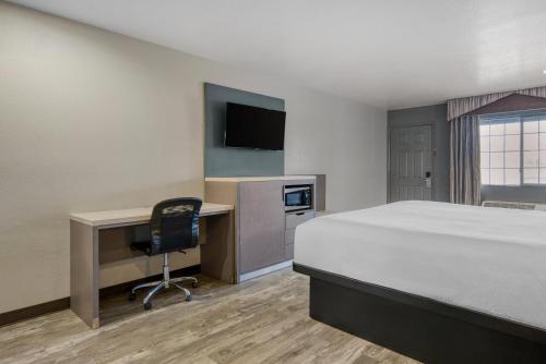 Travelodge by Wyndham Ukiah - image 5