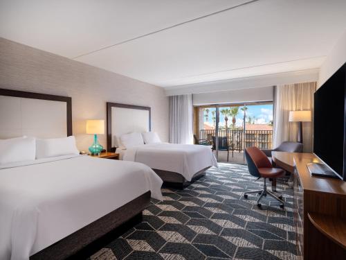 Crowne Plaza Phoenix - Chandler Golf Resort by IHG