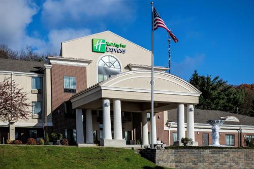 Holiday Inn Express Meadville (I-79 Exit 147a) by IHG - Hotel - Meadville