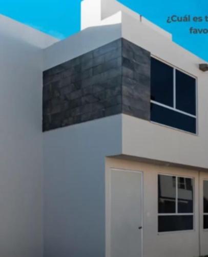 Platinum House in Mineral Del Oro