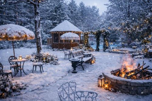 . Peaceful Forest Retreat with Fire Pit and BBQ near Mansfield Ski Club