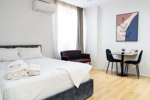 Golden Corner 4 - Sweet Escape Apartments, Tirana