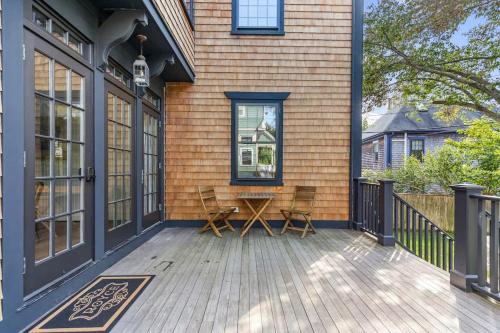 Sea Glass Suite - Luxury in Newport - image 9