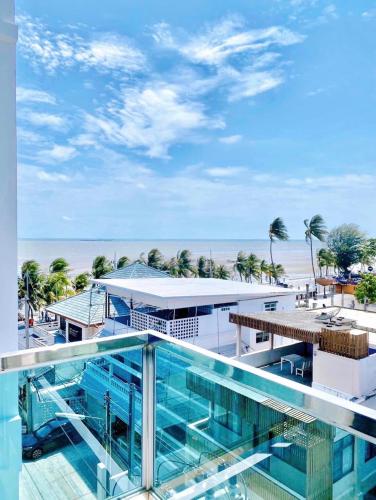 The Sunset Bangsaen Hotel - Chonburi