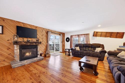 Family-Friendly 3BR Near Ellicottville