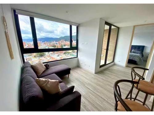 Penthouse in Zona T With Pool, Sauna & Gym