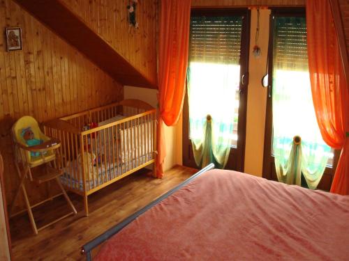 Gîte with views of the Vosges Mountains (Gite with views of the Vosges Mountains) in Haselbourg