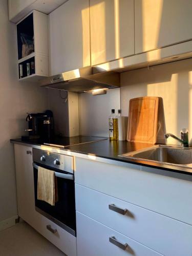 Private, charming apartment in Oslo with a great view – khách sạn tại Sagene