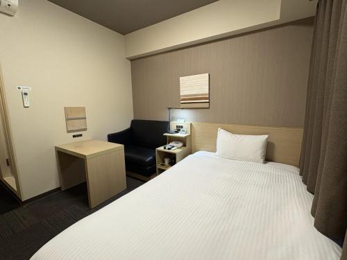 Hotel Route-inn Utsunomiya Yuinomori -Lightline Yuinomori Nishi Ekimae-