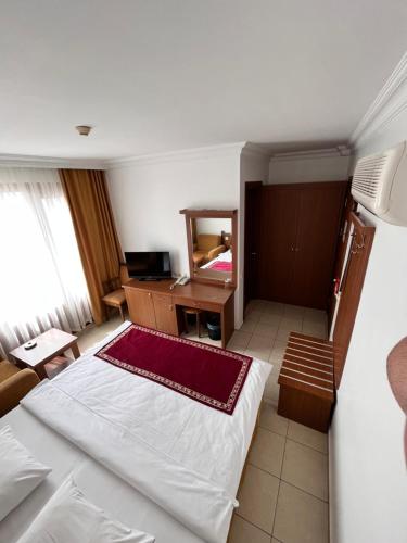 Single room, sea view