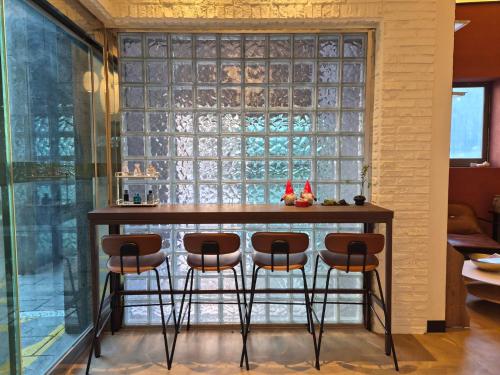 H Moment Hotel in Yangsan in Yangsan-si