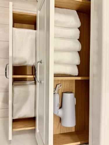 HOUSTAY NISHIJIN A Private House with Parking