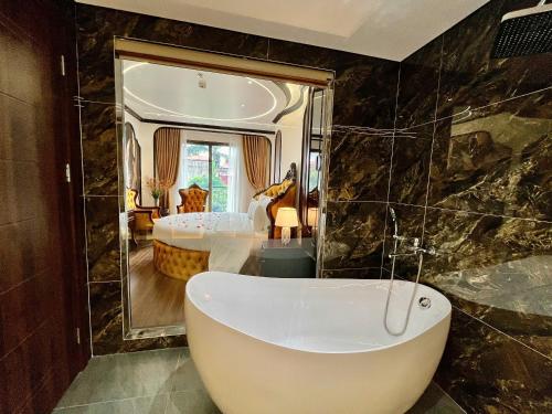 Facilities, Royal Hotel Ha Noi in Thanh Tri