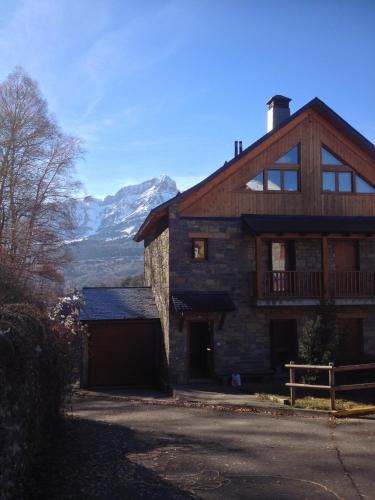  Peña Ó Telera, Pension in Tramacastilla de Tena