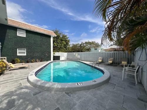Rustic Retreats Cozy 1br For 4 Guests Minutes From Las Olas - Pembroke Pines, FL