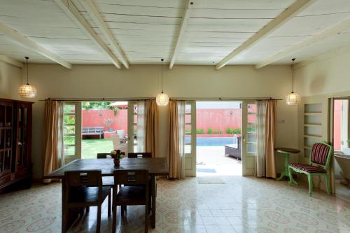 ヴィラ ポンドク テラ5