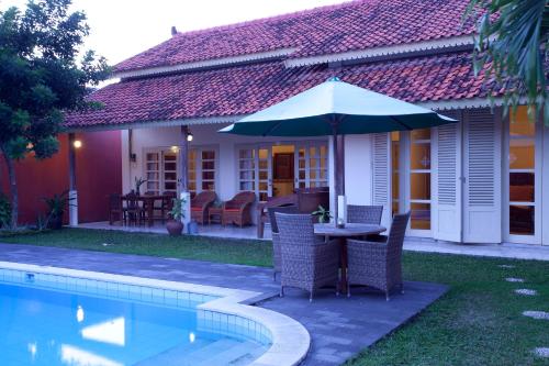 ヴィラ ポンドク テラ10