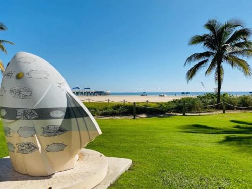 Waves Beach Town 2BR Apartment in Pompano Beach, USA