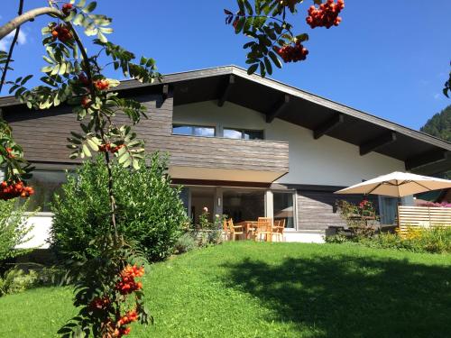  Chalet Montafon Schruns, Pension in Schruns