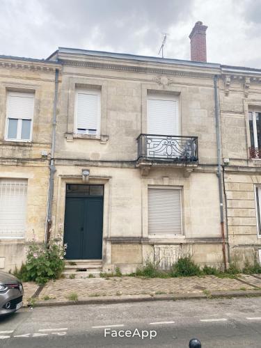 Bordeaux studio près de Pey Berland