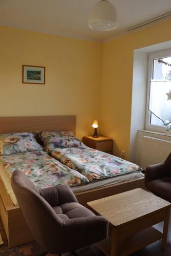 Apartmán Pod Parkem – khách sạn tại Dalovice