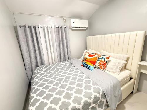 2 Bedroom Townhouse with Netflix Near Toril Bago Ulas Parking Instructions in Photos in Toril