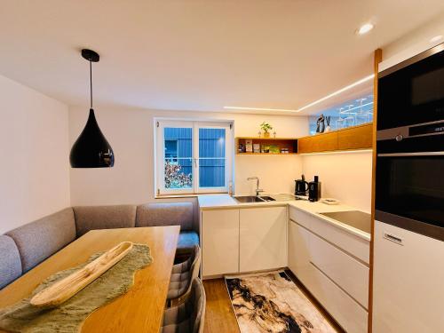 bucătărie, Moderne Ferienwohnung im Herzen von Wolfurt in Wolfurt