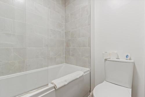 Stylish City House - Sleeps 5 - Free Parking - Work & Leisure, Birmingham (photo 10)