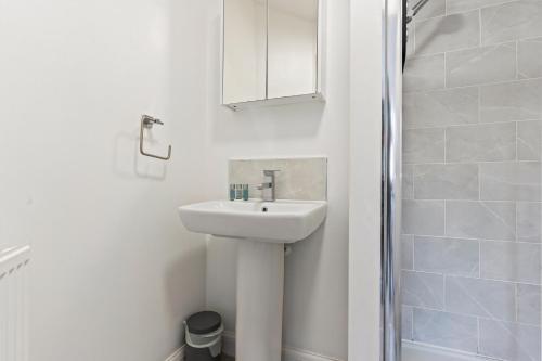 Stylish City House - Sleeps 5 - Free Parking - Work & Leisure, Birmingham (photo 11)