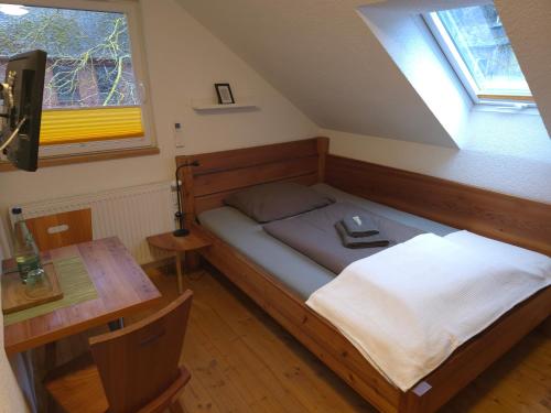 1 twin bed