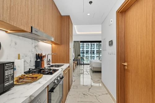 Zafir Studio in Dubai by beBalmy - image 8