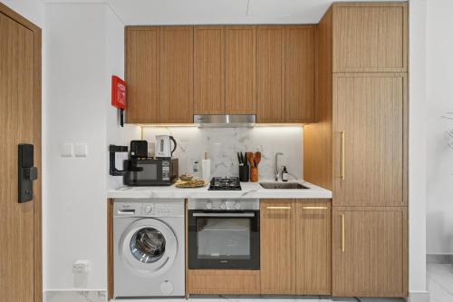 Zafir Studio in Dubai by beBalmy - image 7