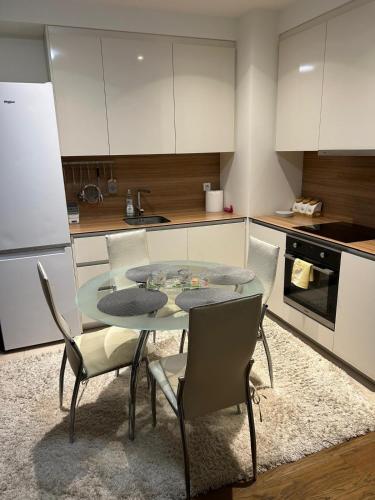 Belgrade The Gates Apartments Belgrade Waterfront 3-Star Guesthouse restaurant