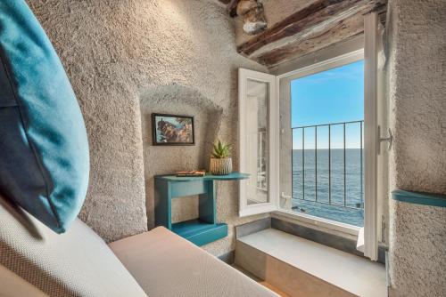 Marina Vista Apartment