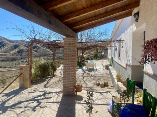 外部景觀, Cuevas Cortijo El Capellán (Cuevas Cortijo El Capellan) in 哥爾特西格賴納