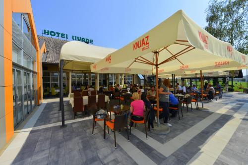 Balkons/terase, Hotel Livade in Preljina